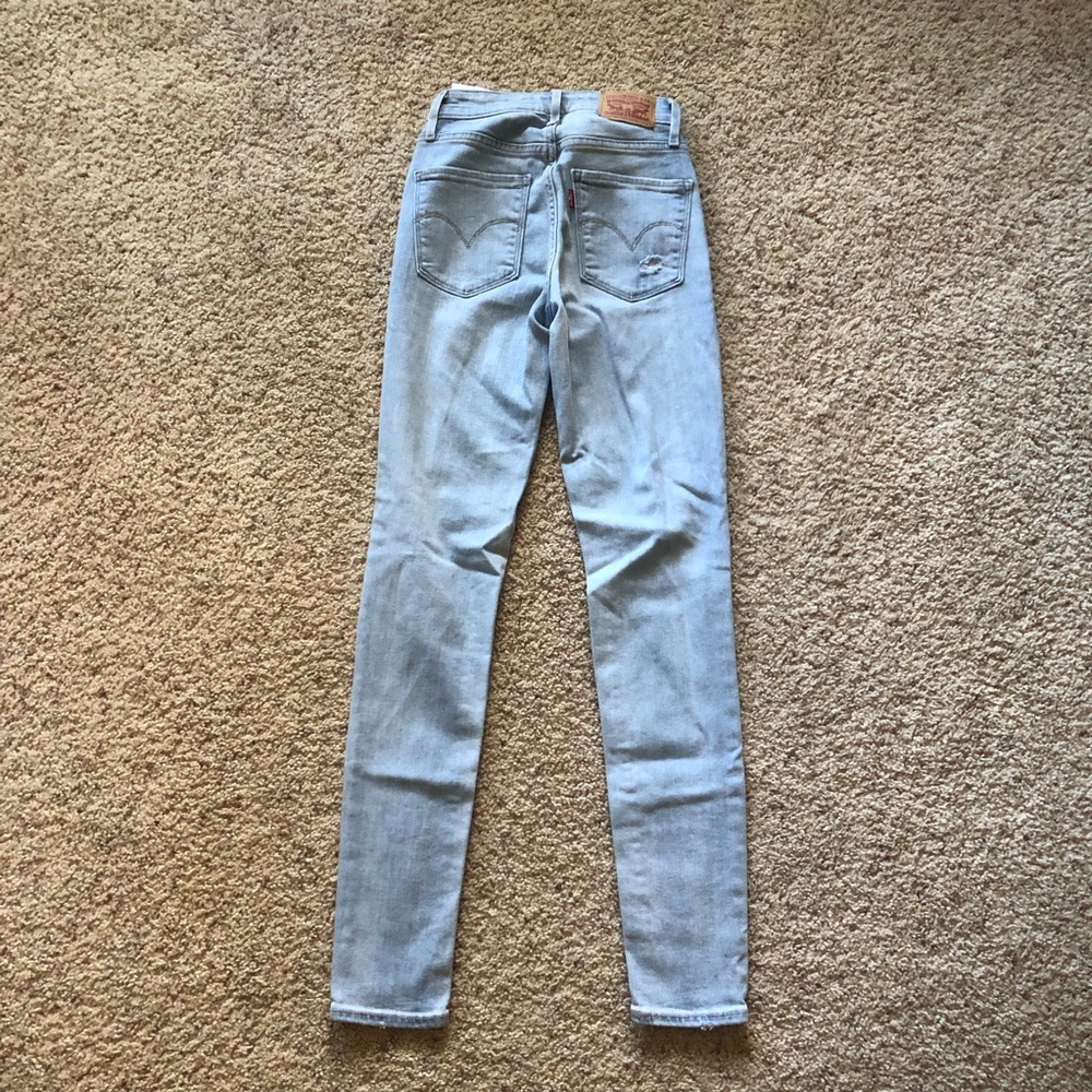 Women's Levi's Light Blue Wash Denim 721 High Rise Skinny Jeans; Size 24 - Picture 5 of 6